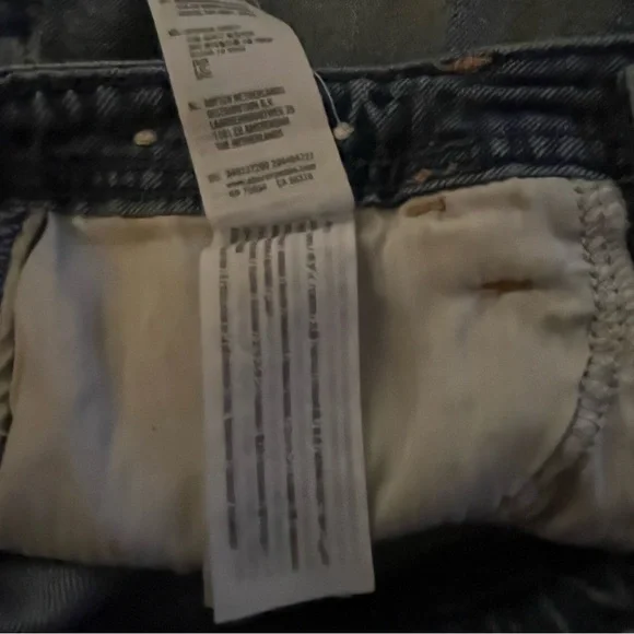 Hollister Women's Blue Denim Shorts with White Embroidered Butterflies, Waist 27 - Picture 11 of 11